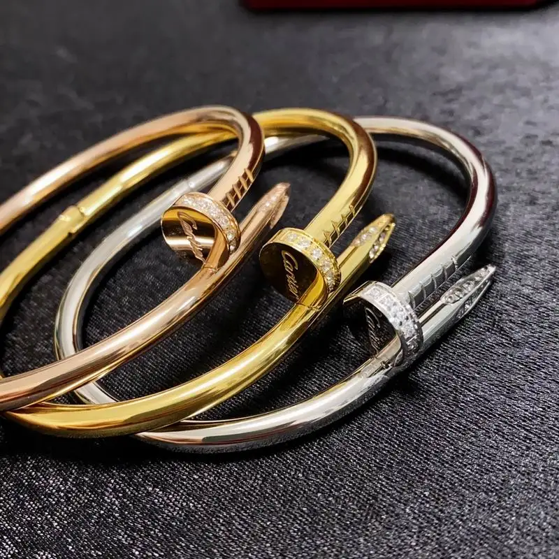 Cartier bracelet 11lyx36 (7)